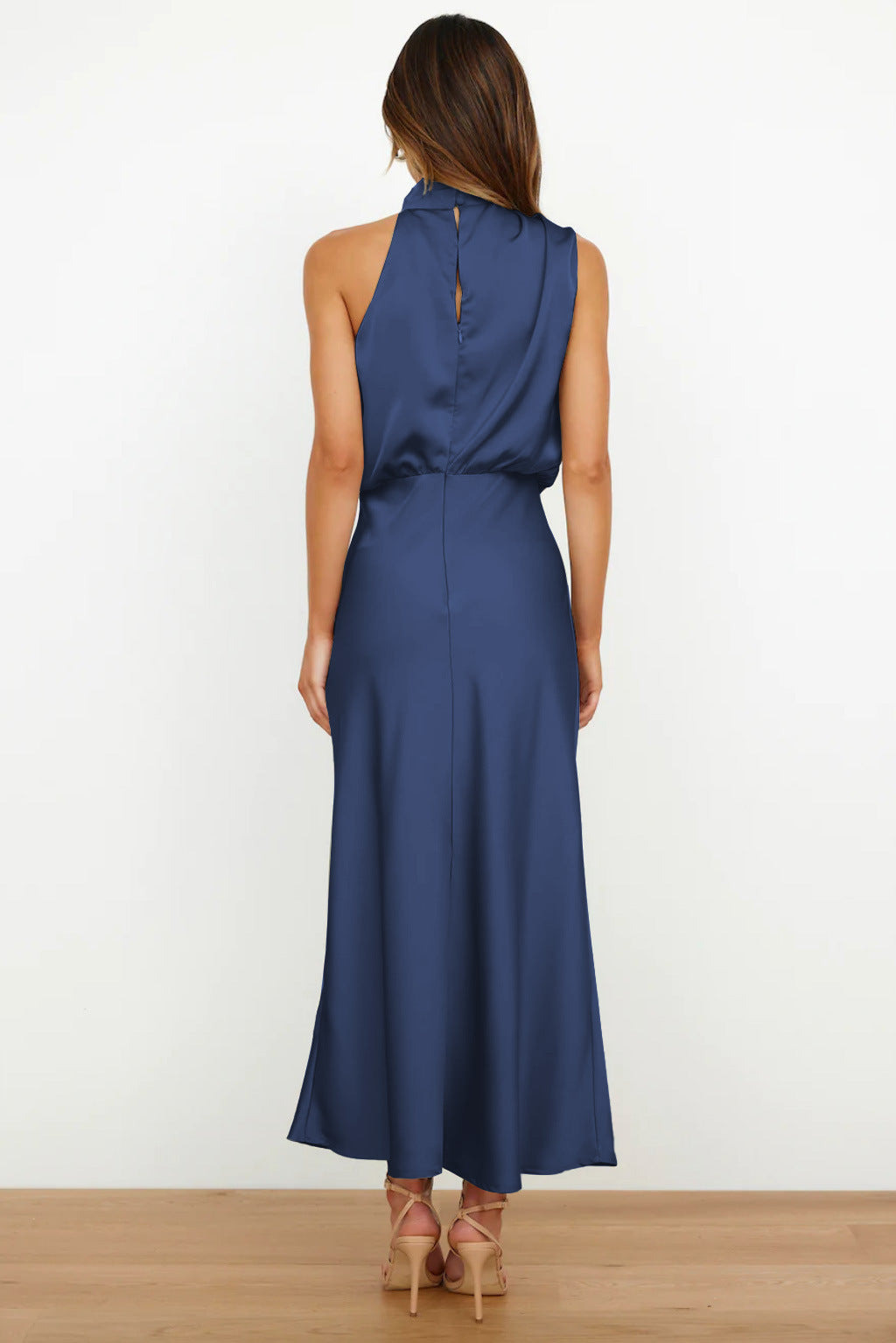 Lydia | Halterneck Lang Kjole